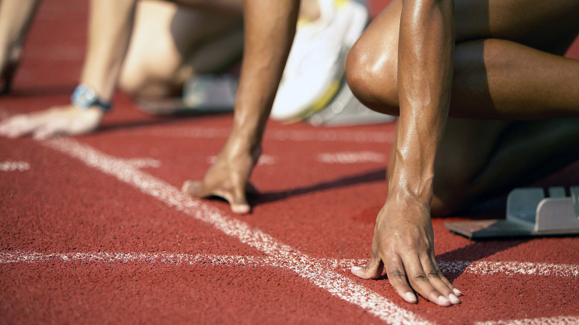 约翰·恩多耶-布鲁阿尔以实力回应所有质疑，布鲁诺·恩里克